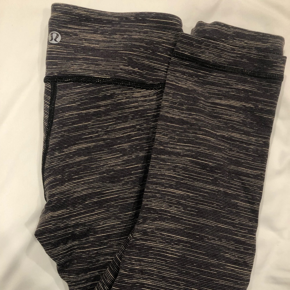 LuLu Lemon patterned Leggings